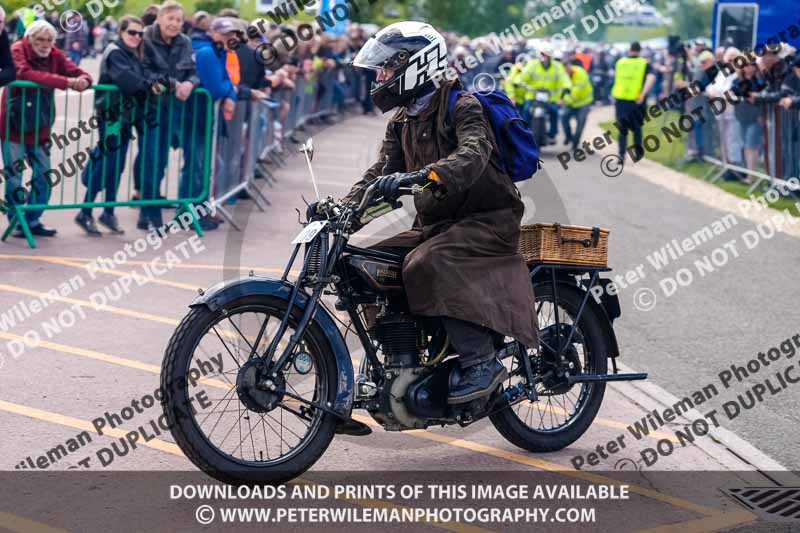Vintage motorcycle club;eventdigitalimages;no limits trackdays;peter wileman photography;vintage motocycles;vmcc banbury run photographs